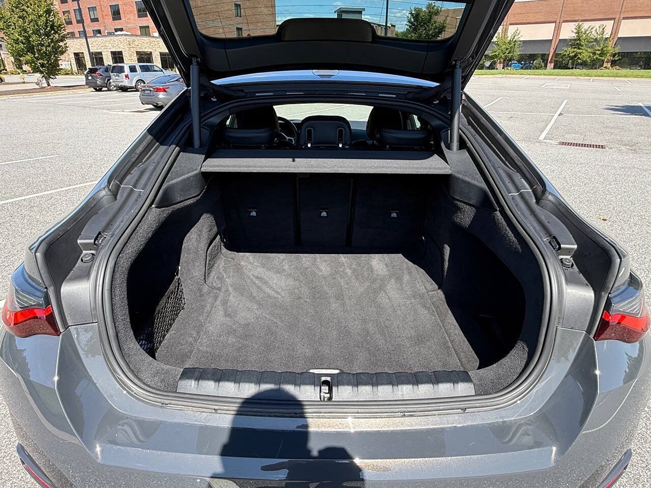 Used 2023 BMW i4 eDrive40 w/ M Sport Package RWD image 22