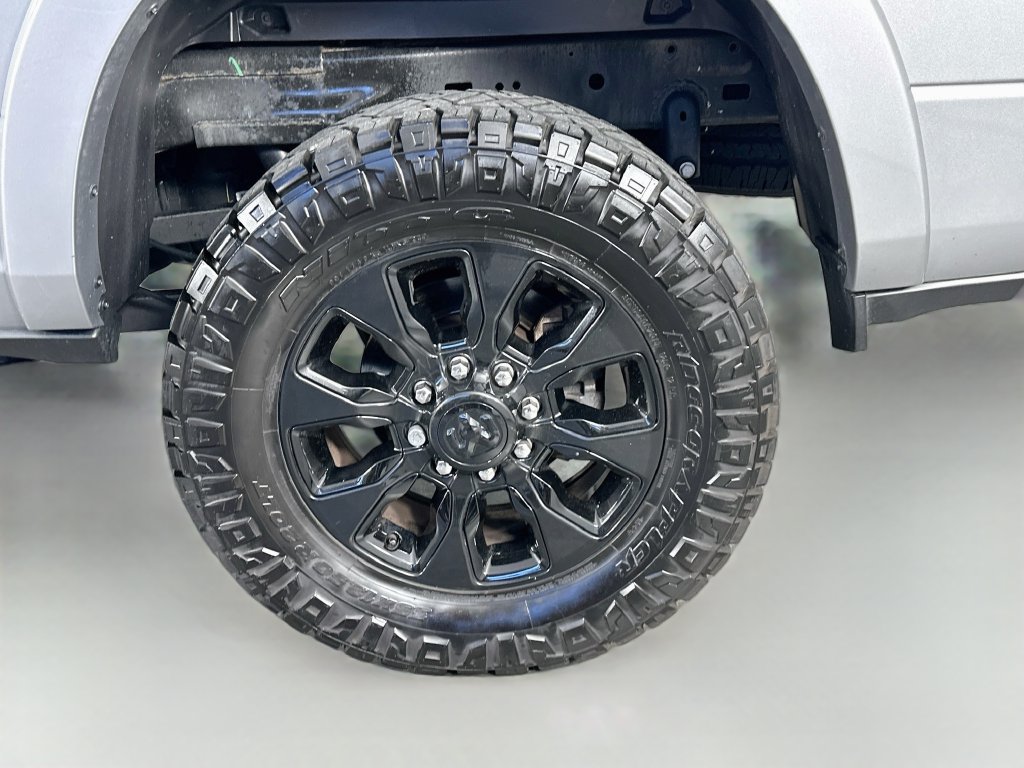 Used 2023 RAM 2500 Limited w/ Night Edition AWD/4WD image 34