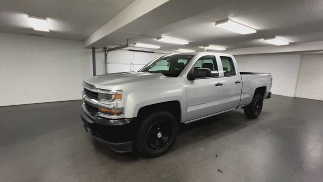 Certified 2017 Chevrolet Silverado 1500 W/T AWD/4WD image 4