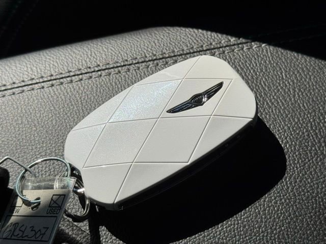 Used 2026 Genesis G70 2.5T Prestige image 30