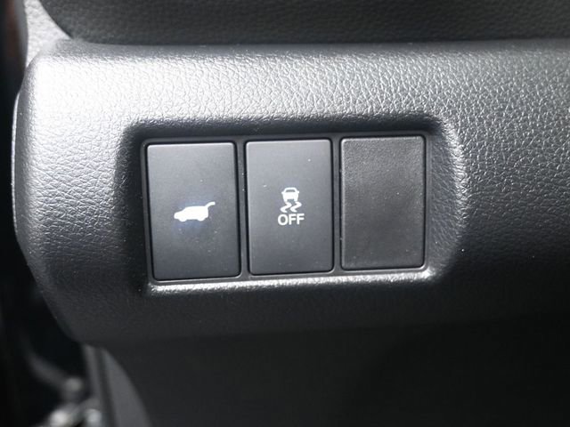 Used 2023 Honda Pilot Touring image 16