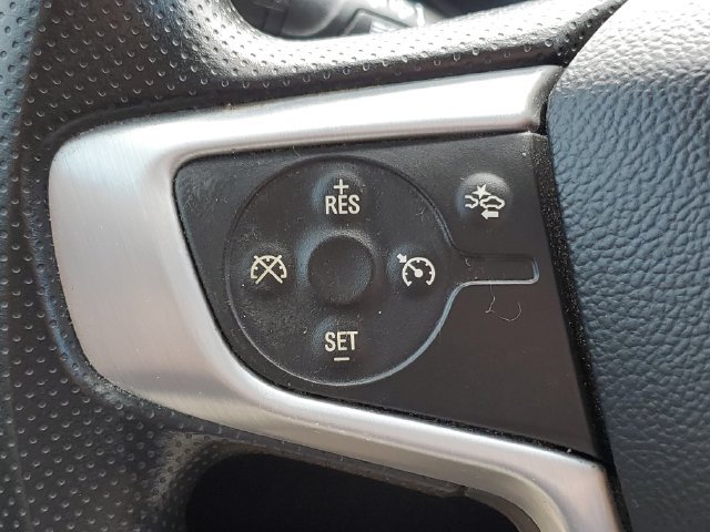 Used 2022 GMC Terrain SLE w/ Driver Convenience Package FWD image 14