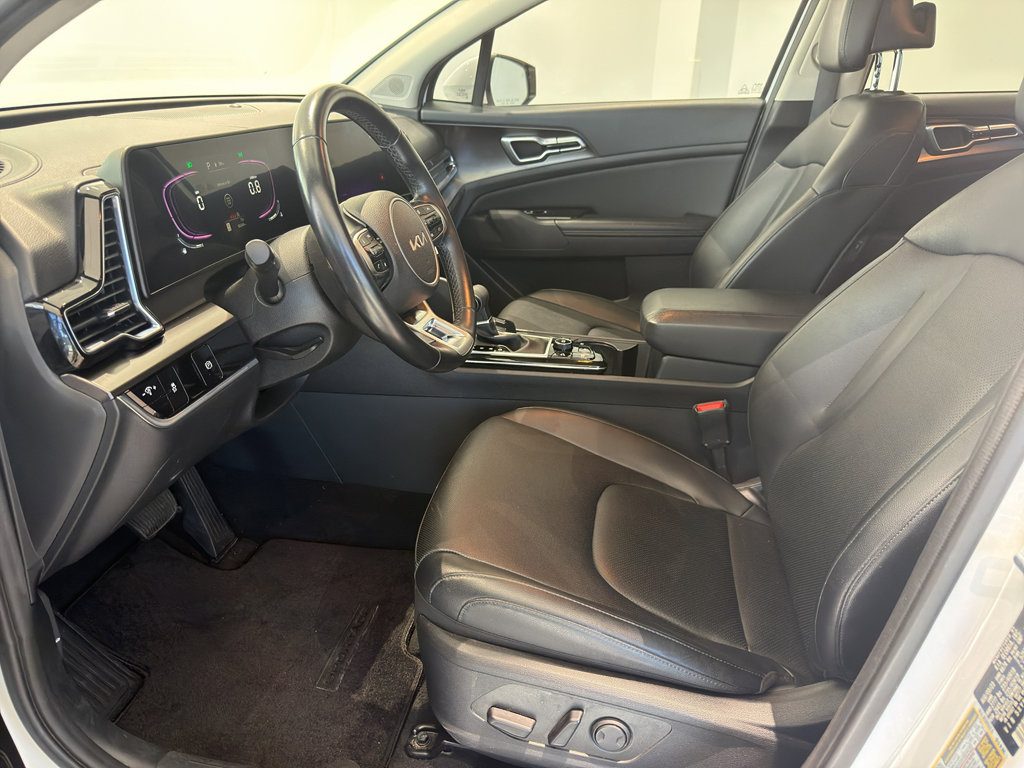 Certified 2024 Kia Sportage EX image 14