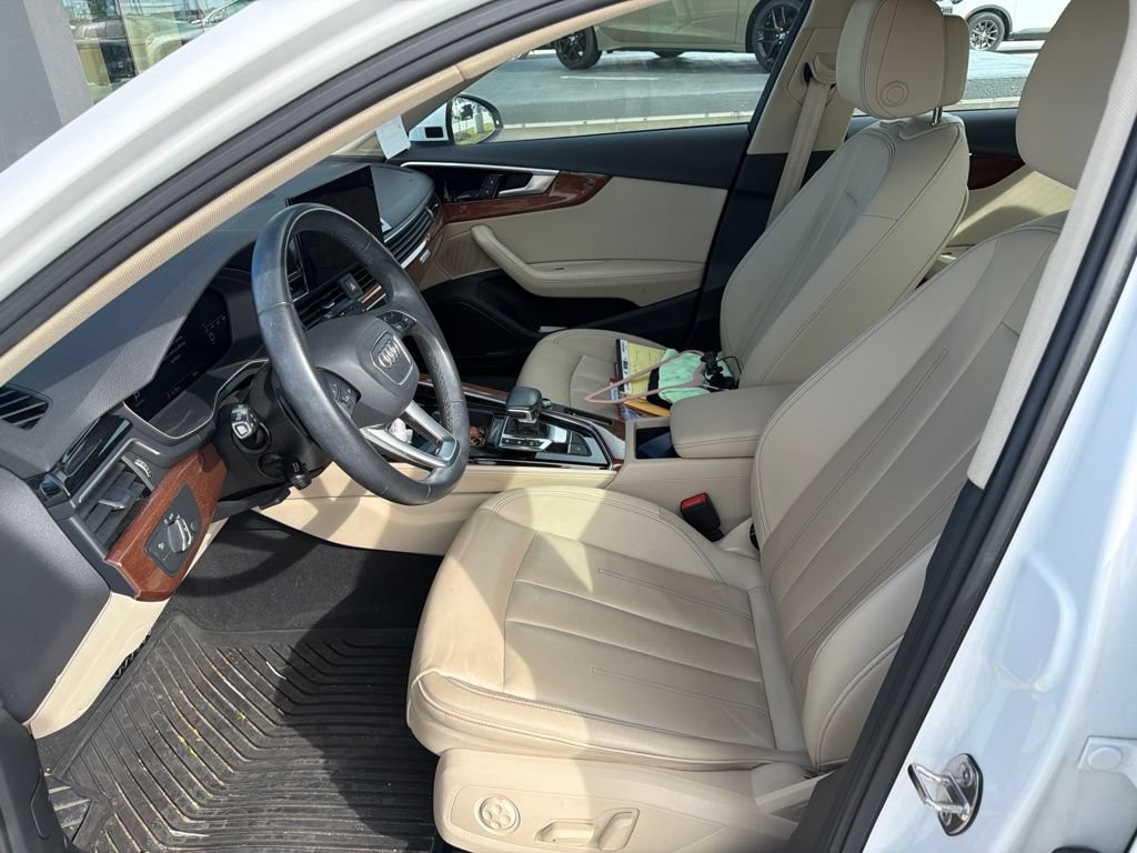Used 2023 Audi A4 2.0T Premium Plus w/ Premium Plus Package AWD/4WD image 9