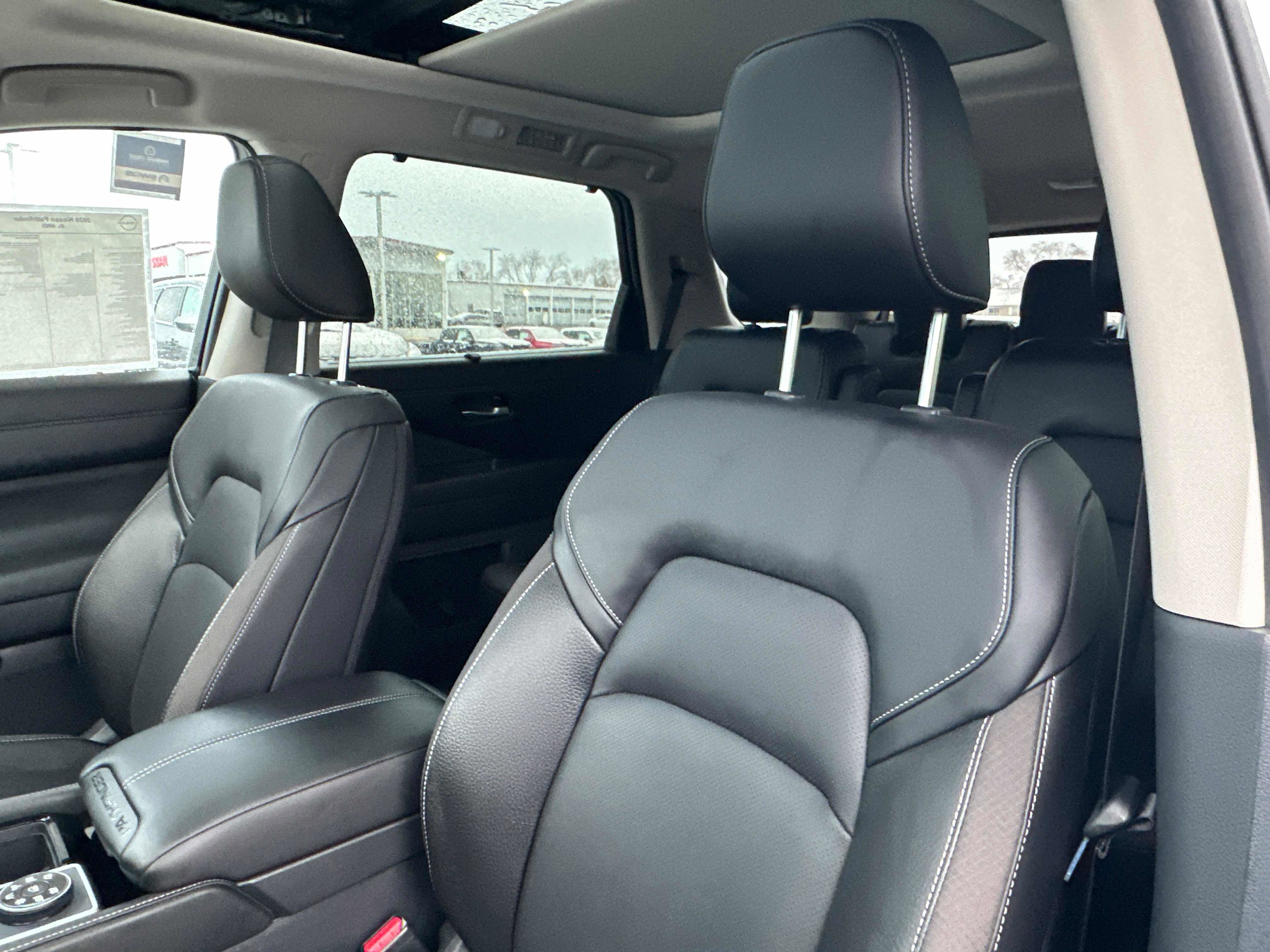 New 2026 Nissan Pathfinder SL w/ SL Premium Package image 26