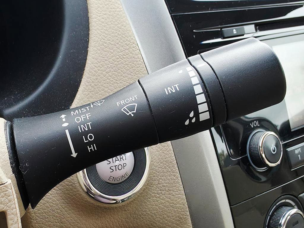Used 2014 Nissan Altima 2.5 S w/ Display Audio Package FWD image 26
