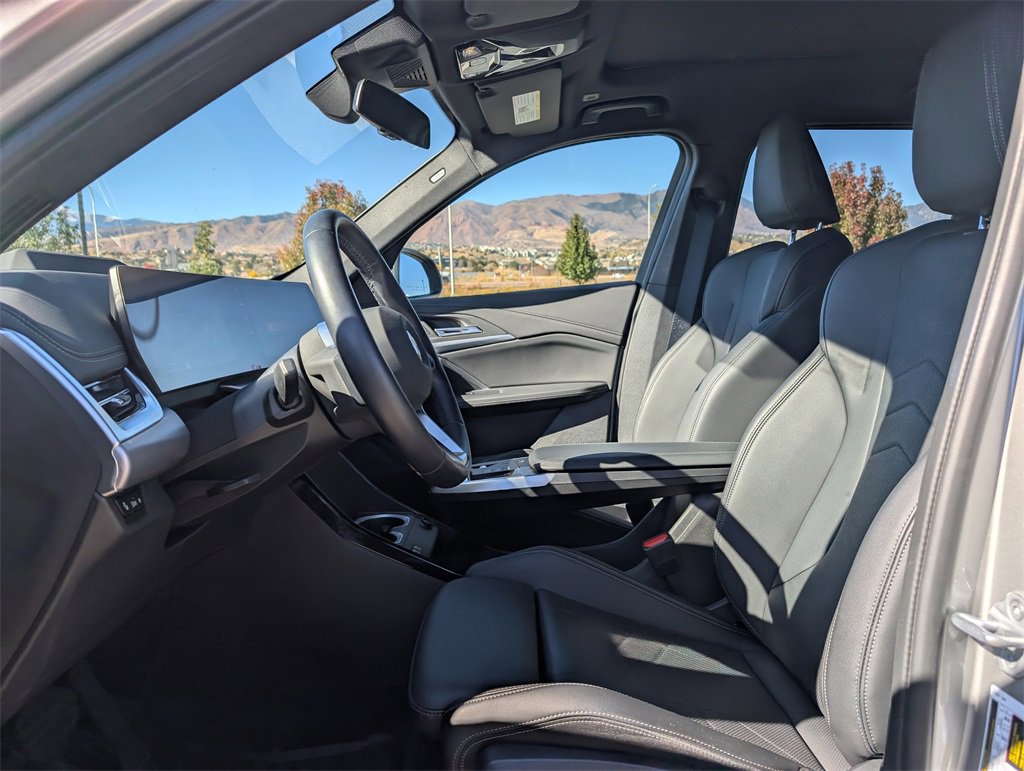 Certified 2025 BMW X1 xDrive28i w/ Technology Package image 11