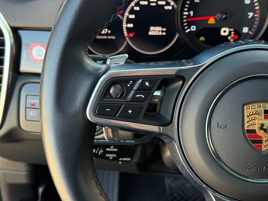 Used 2023 Porsche Cayenne image 20