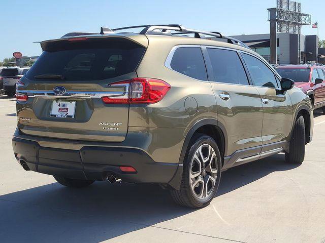 Used 2025 Subaru Ascent Touring w/ Popular Package #2 AWD/4WD image 4