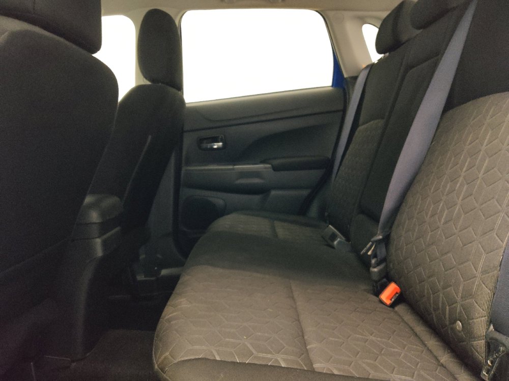 Used 2020 Mitsubishi Outlander Sport ES FWD image 18