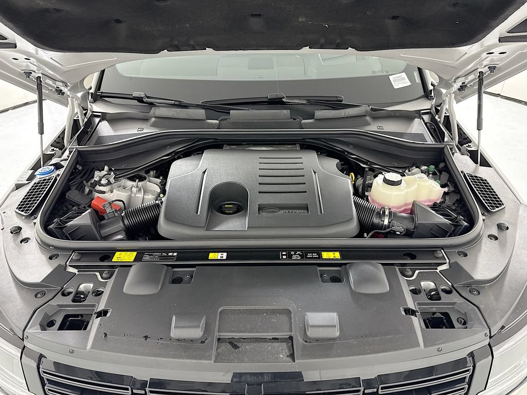 New 2026 Land Rover Range Rover Sport Dynamic SE AWD/4WD image 31