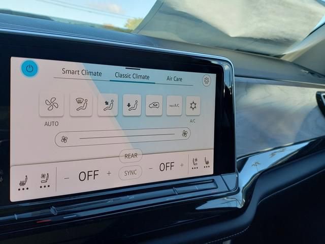 New 2026 Volkswagen Atlas SE image 11