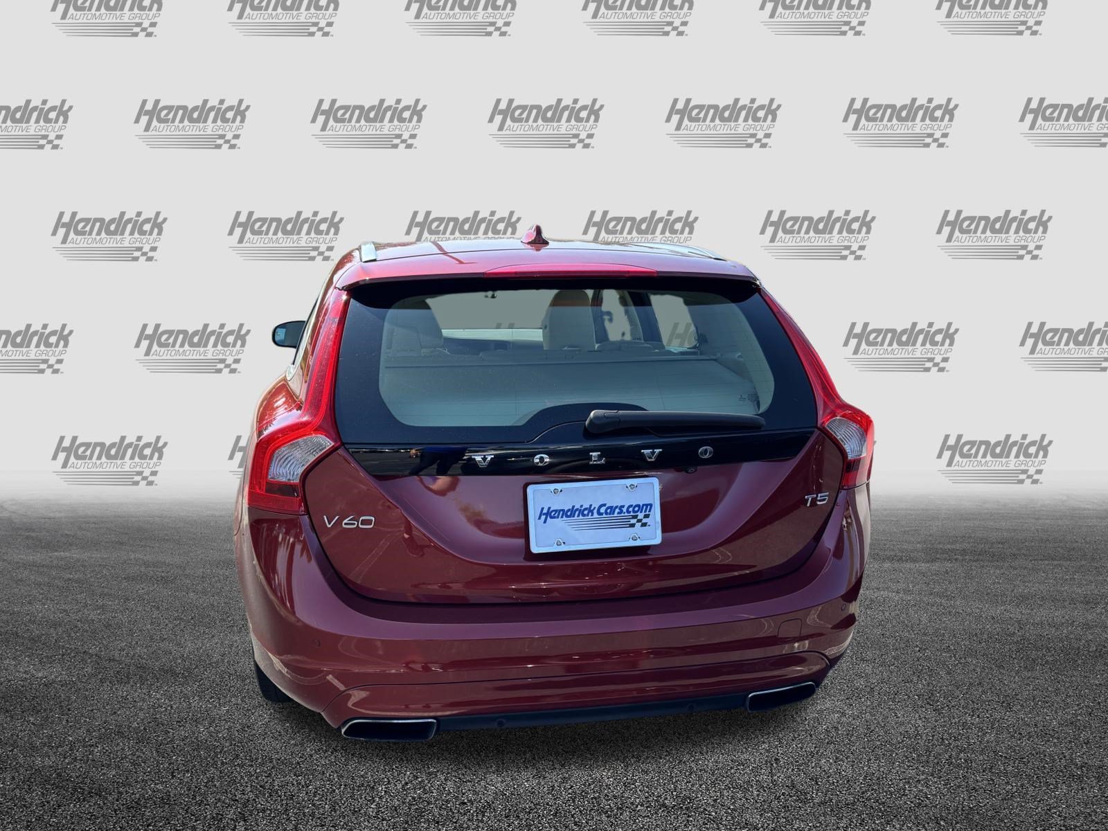 Used 2015 Volvo V60 T5 Premier Plus FWD image 9