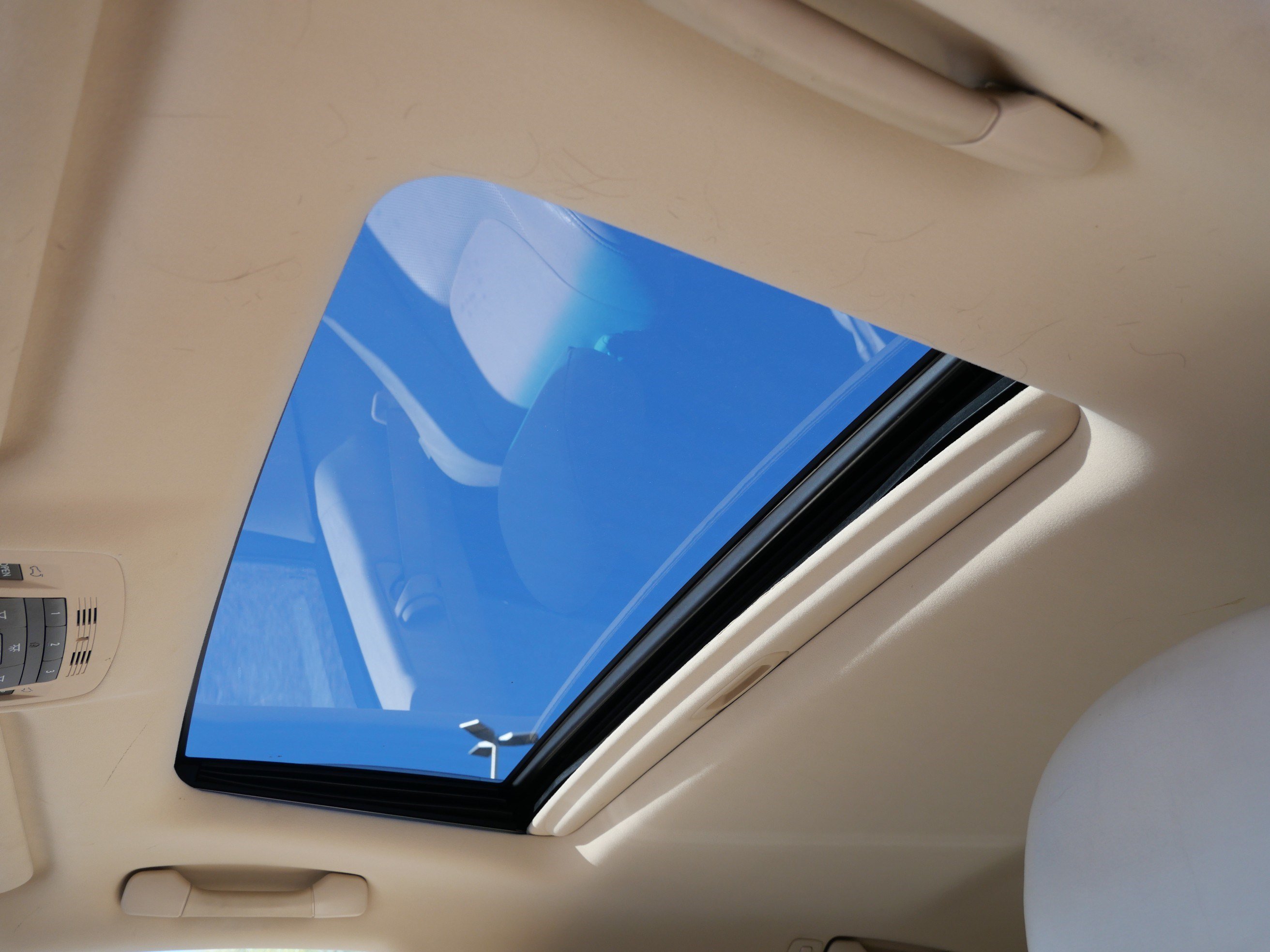 Used 2010 Lexus RX 350 2WD w/ Premium Pkg image 33