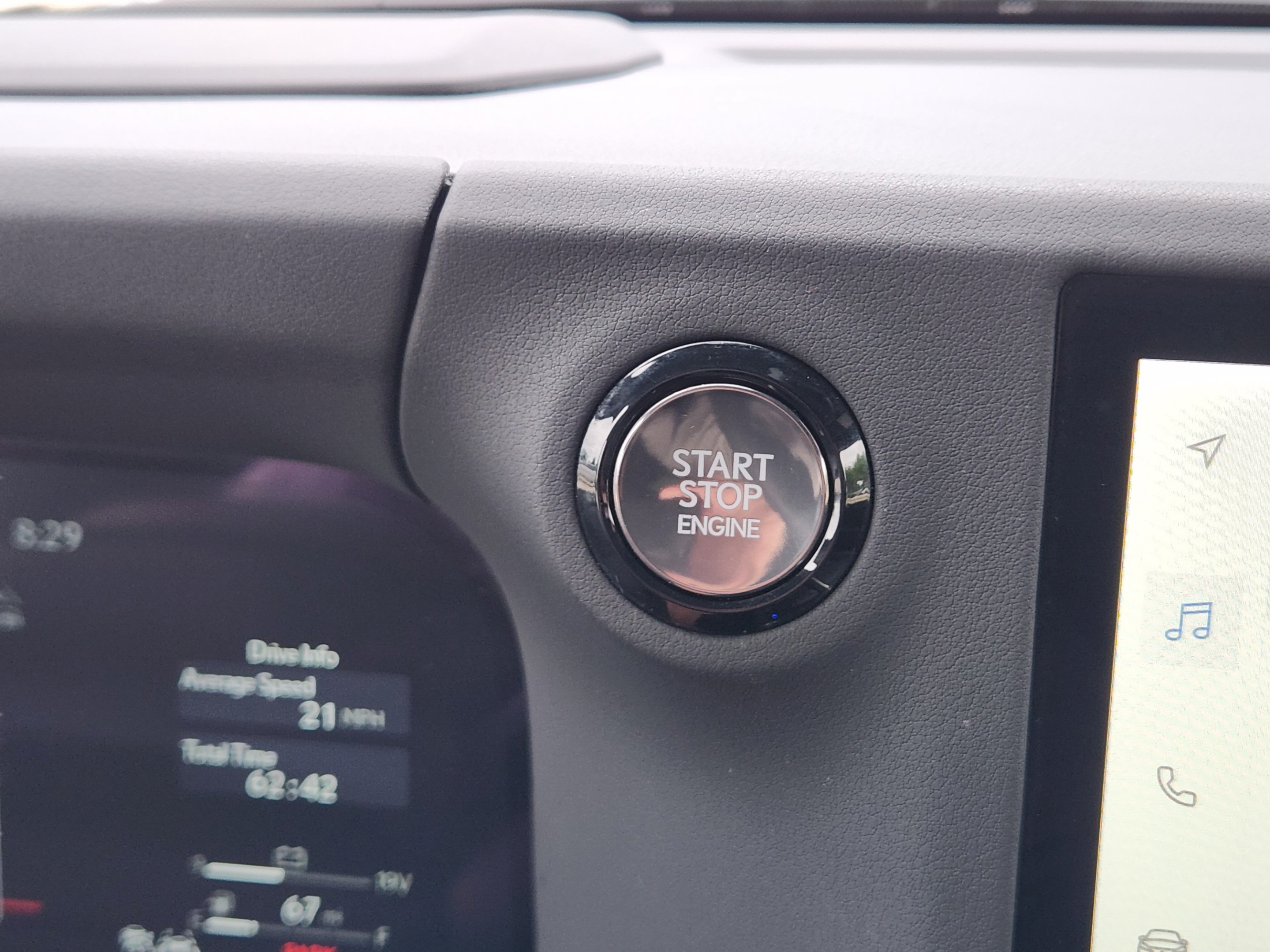 Certified 2024 Lexus GX 550 w/ Accessory Package (Z1) AWD/4WD image 25