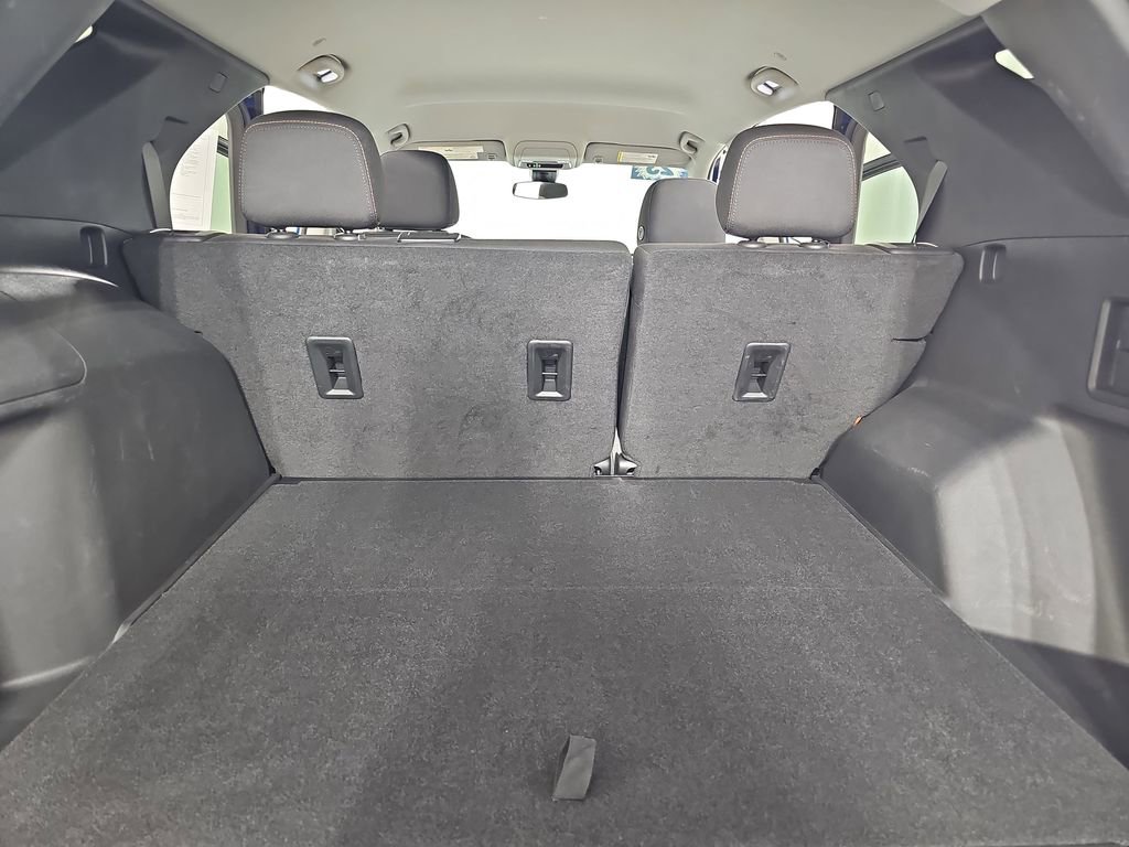Used 2023 Chevrolet Equinox LT image 17