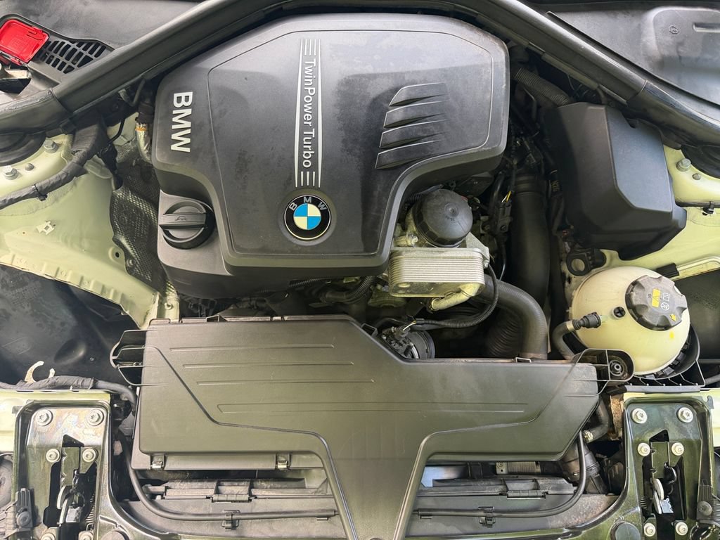 Used 2016 BMW 320i xDrive Sedan AWD/4WD image 22