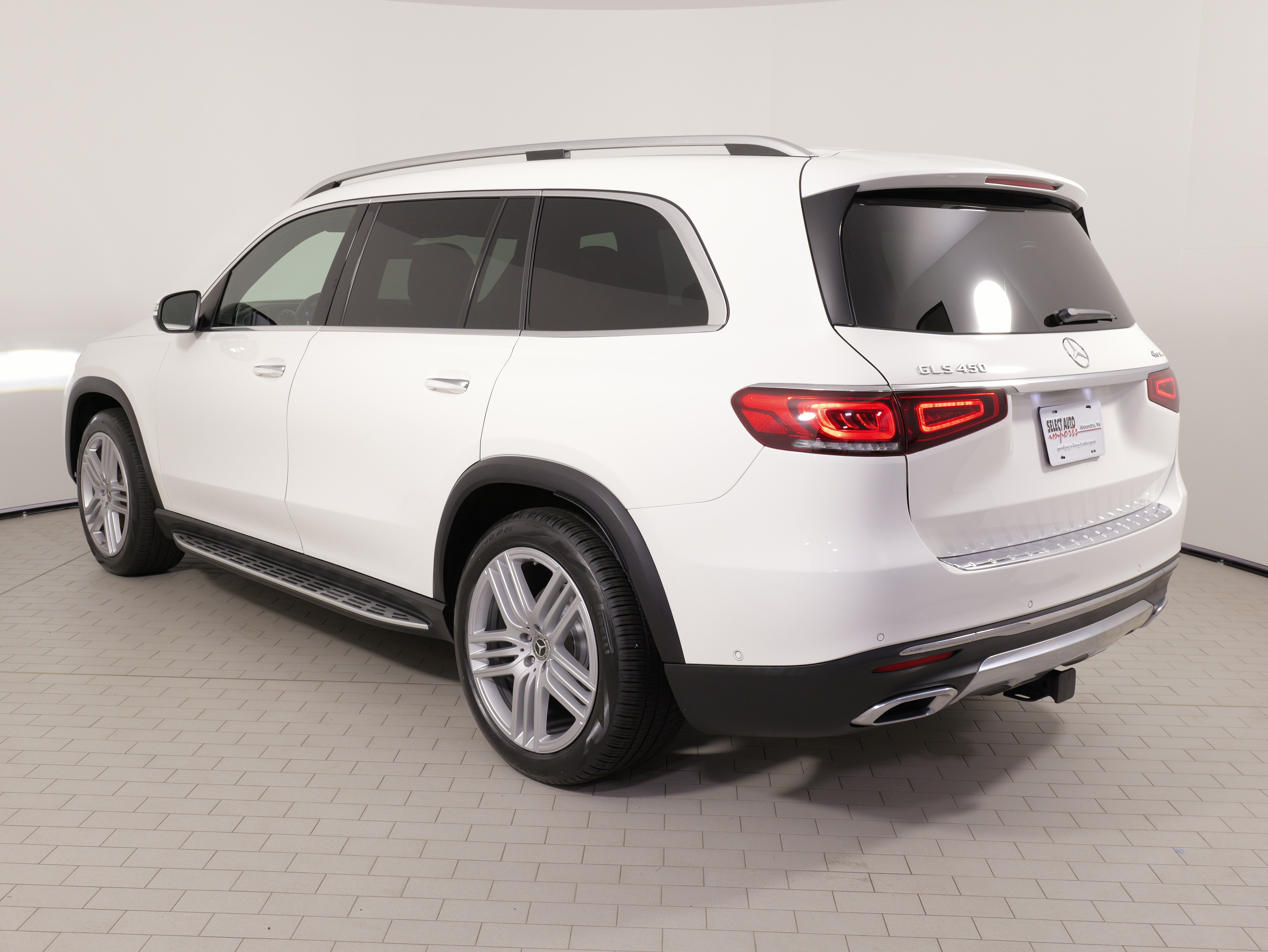 Used 2022 Mercedes-Benz GLS 450 4MATIC image 17