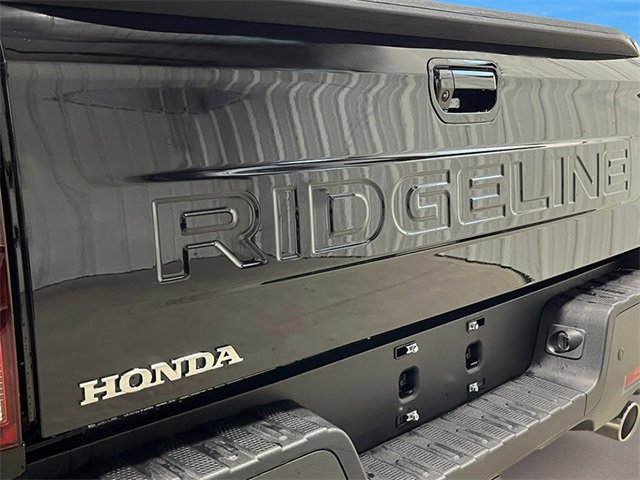 New 2026 Honda Ridgeline Black Edition image 6