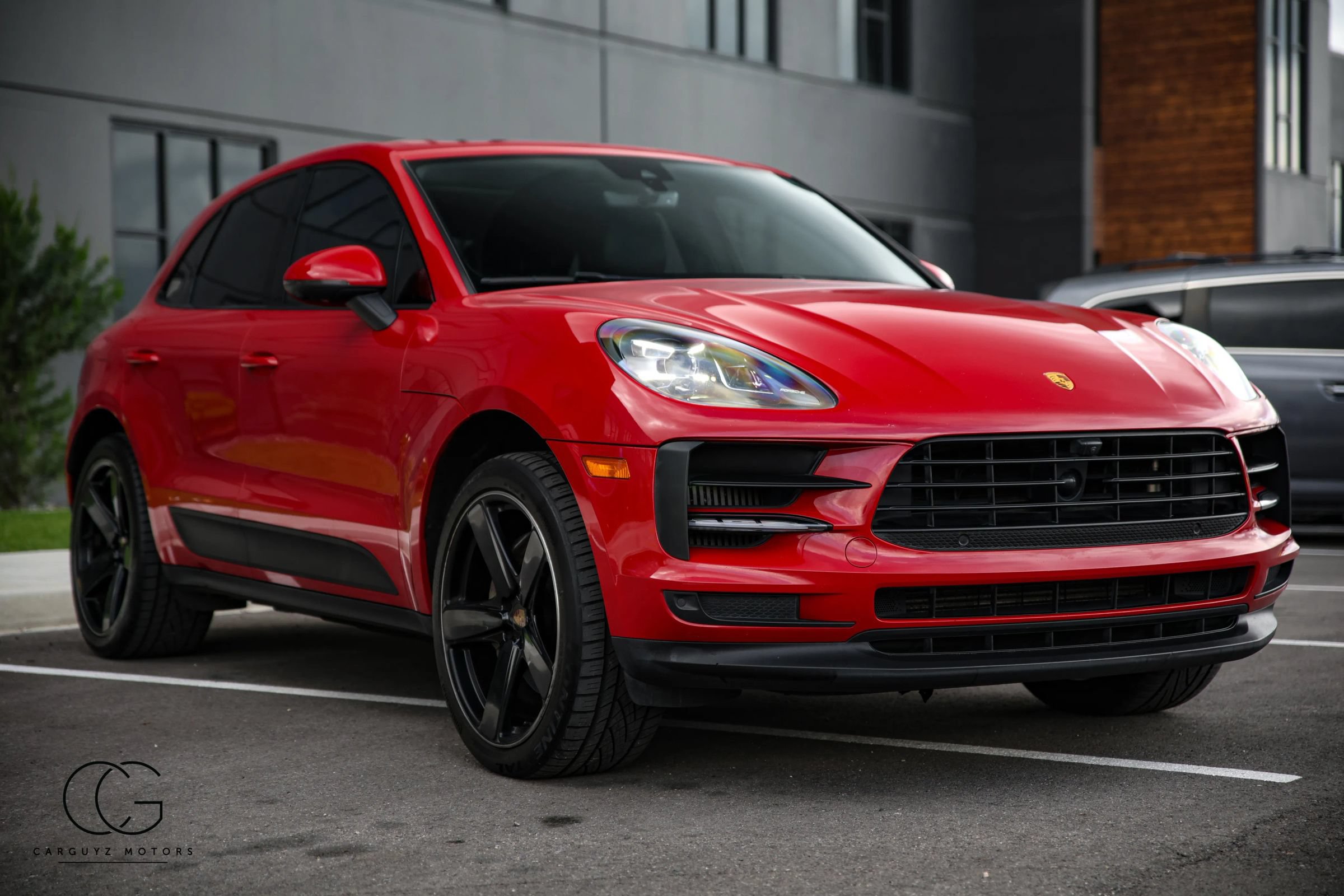Used 2021 Porsche Macan S AWD/4WD image 17