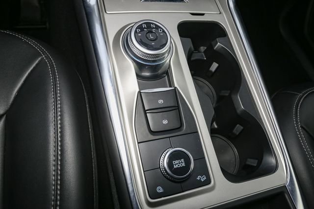 Used 2023 Ford Explorer XLT w/ Equipment Group 202A image 27