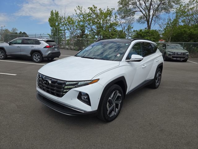 Certified 2024 Hyundai Tucson Limited AWD/4WD image 2