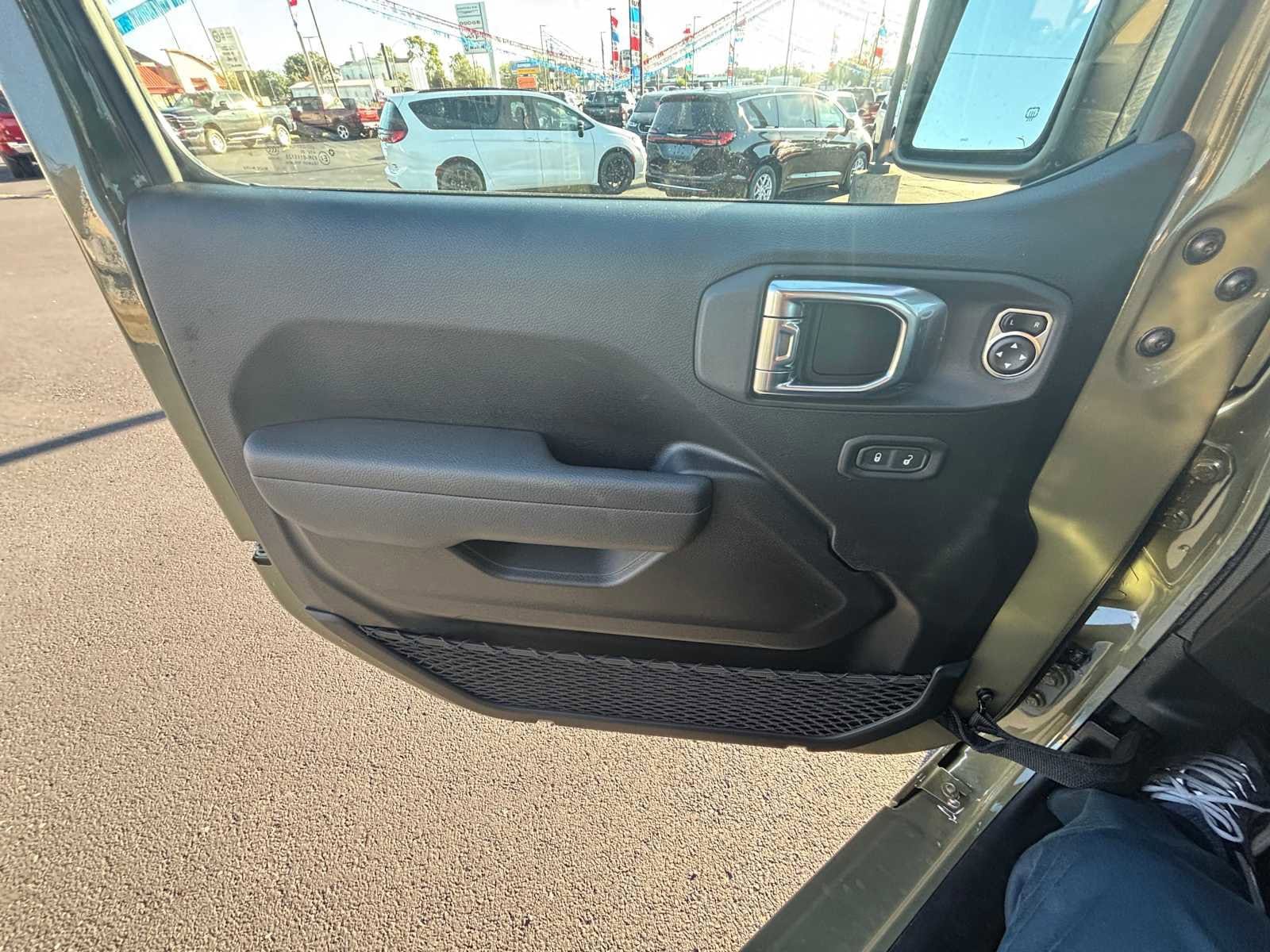 New 2026 Jeep Wrangler Unlimited Sport image 14