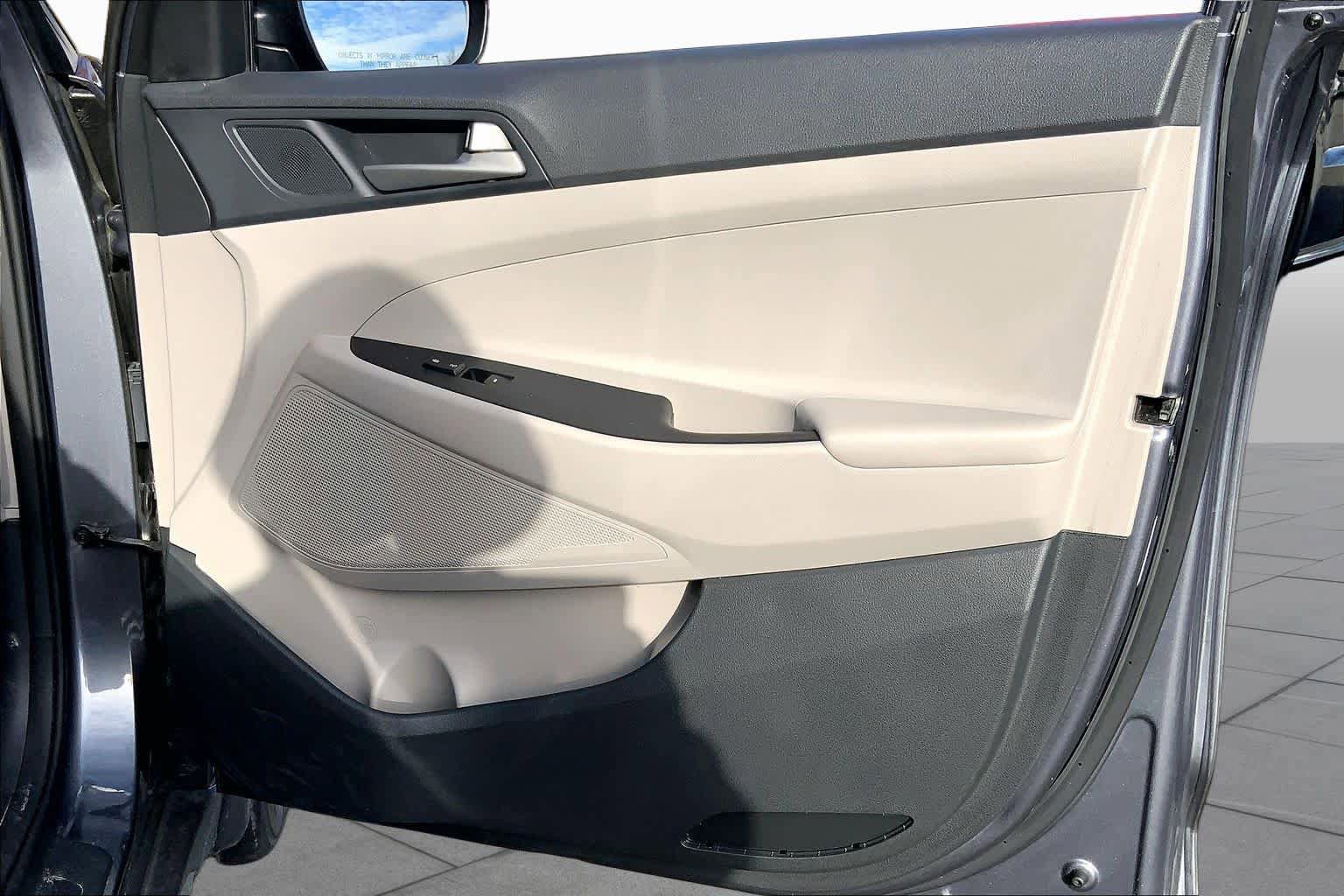 Used 2018 Hyundai Tucson SEL AWD/4WD image 23