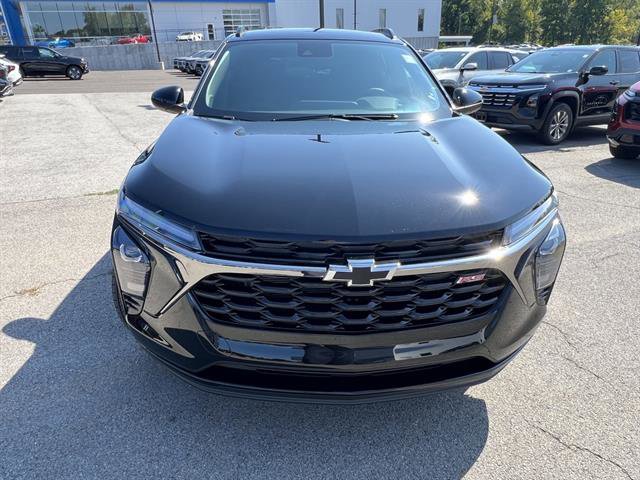 New 2026 Chevrolet Trax RS w/ Driver Confidence Package image 9