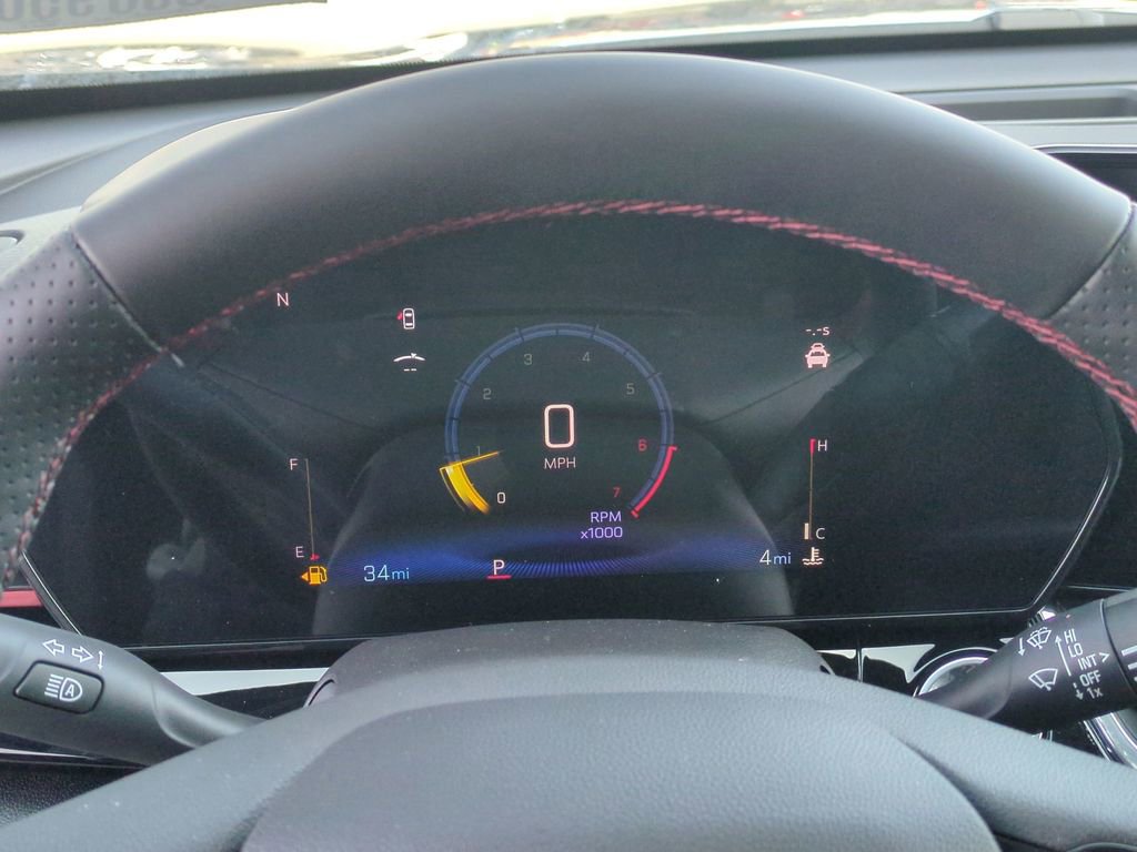 New 2026 Chevrolet Trax RS w/ Sunroof Package image 15