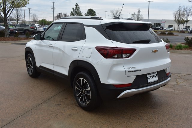 New 2026 Chevrolet TrailBlazer LT w/ Convenience Package FWD image 9