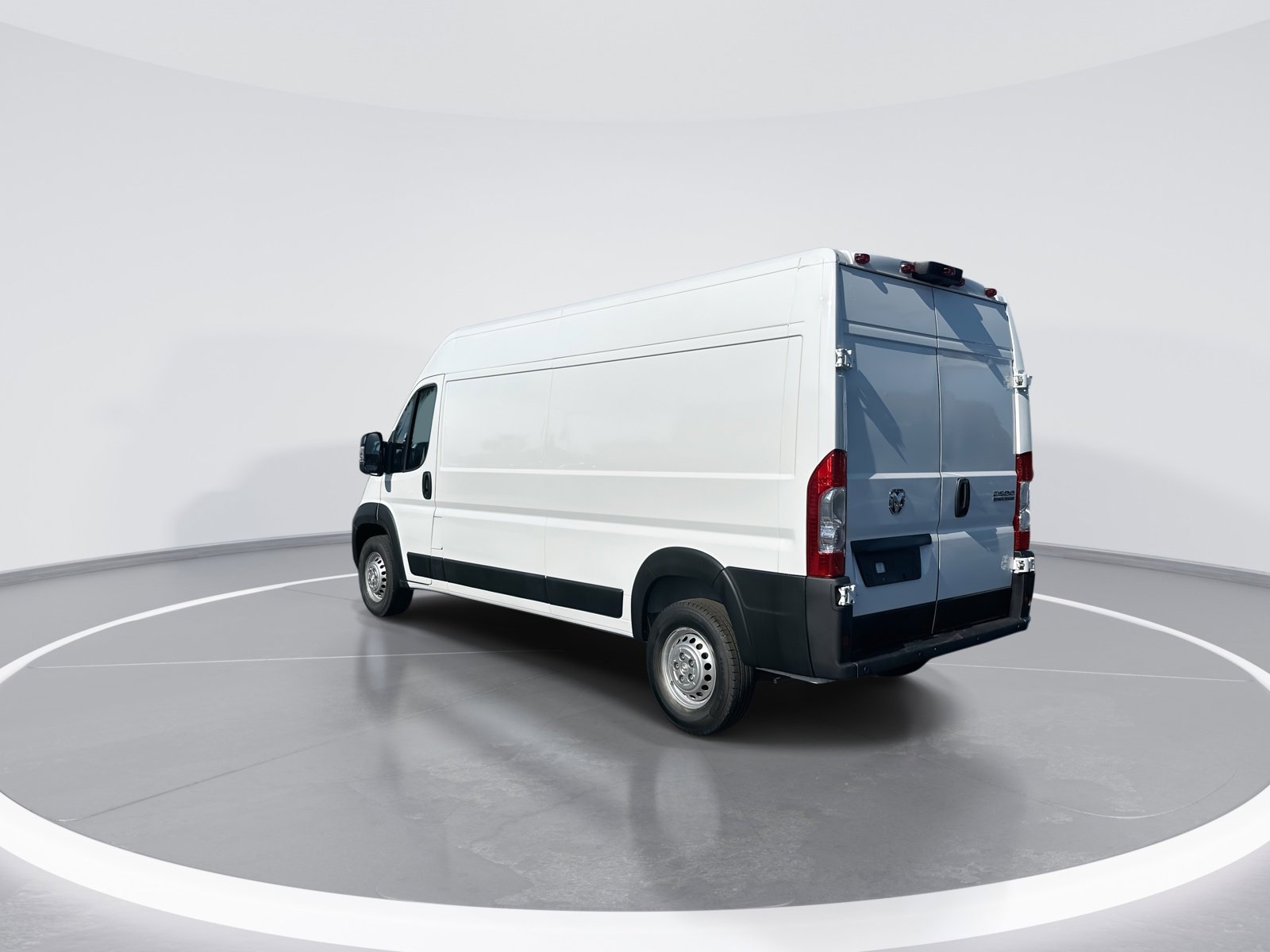 Used 2026 RAM ProMaster 2500 w/ Convenience Group FWD image 7