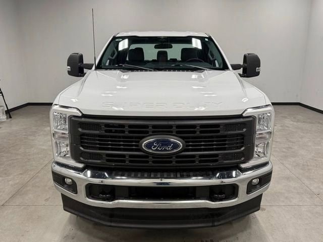 Used 2023 Ford F350 XL w/ Snow Plow Prep Package AWD/4WD image 4