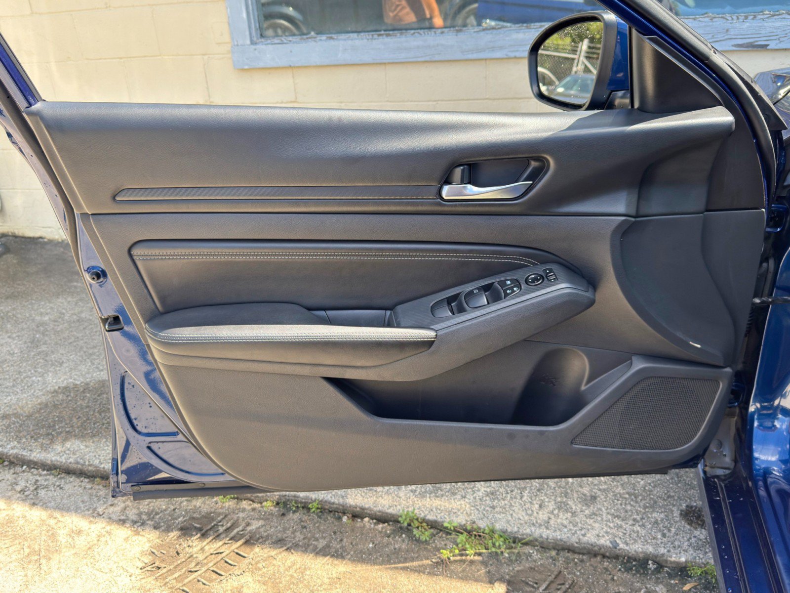 Used 2020 Nissan Altima 2.5 S FWD image 34