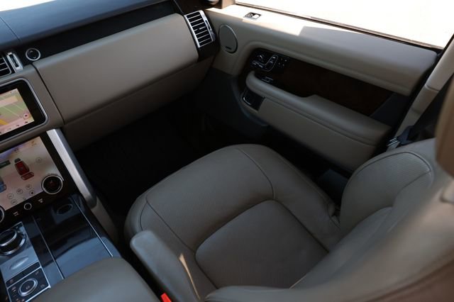 Used 2018 Land Rover Range Rover HSE image 27