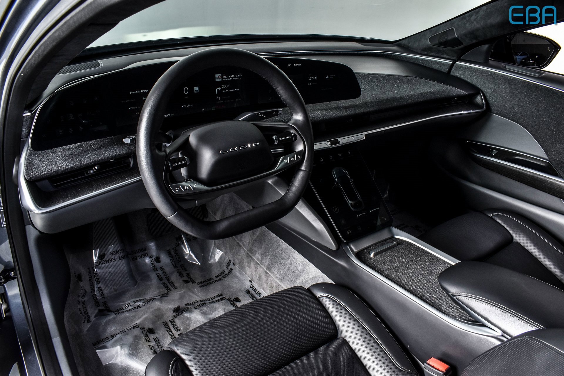 Used 2024 Lucid Air Touring image 15