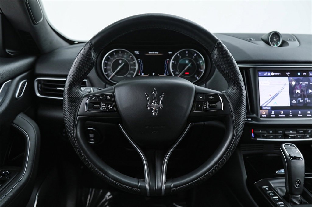 Certified 2023 Maserati Levante GT image 18