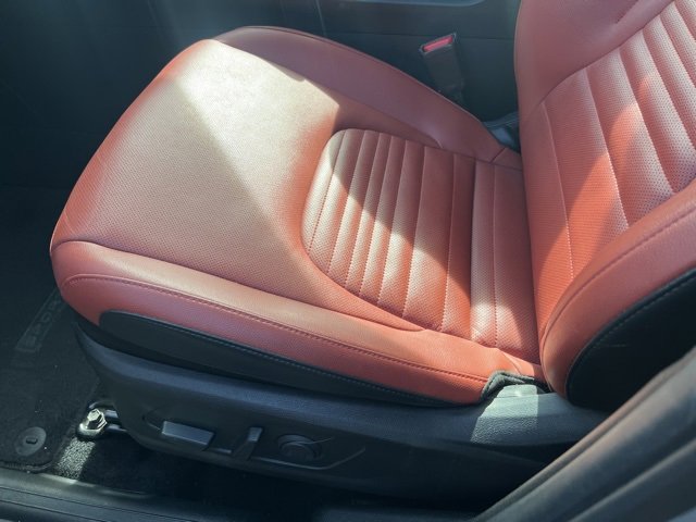 Used 2024 Kia Sportage SX image 7