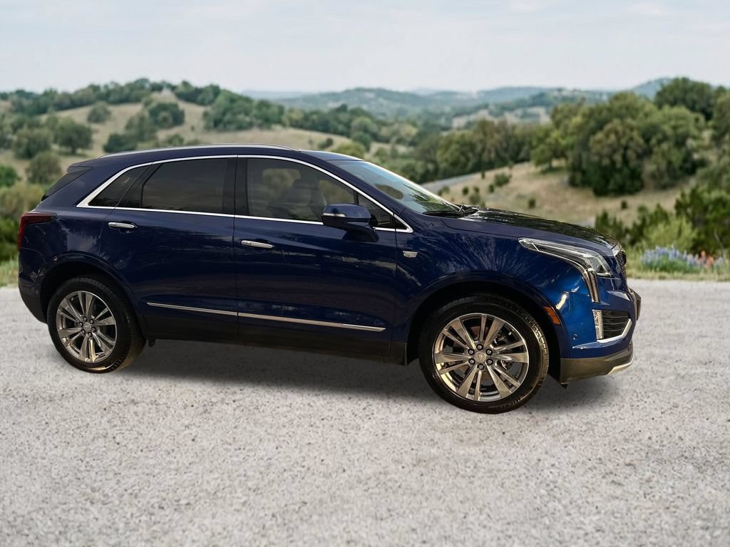 Used 2024 Cadillac XT5 Premium Luxury w/ Technology Package FWD image 12