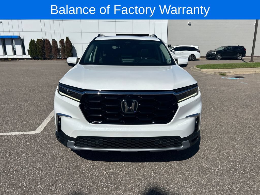 Used 2023 Honda Pilot Elite image 3