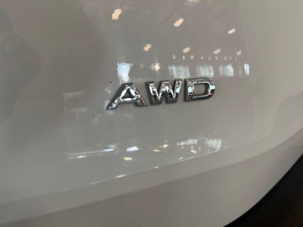 Used 2022 Nissan Rogue S AWD/4WD image 23