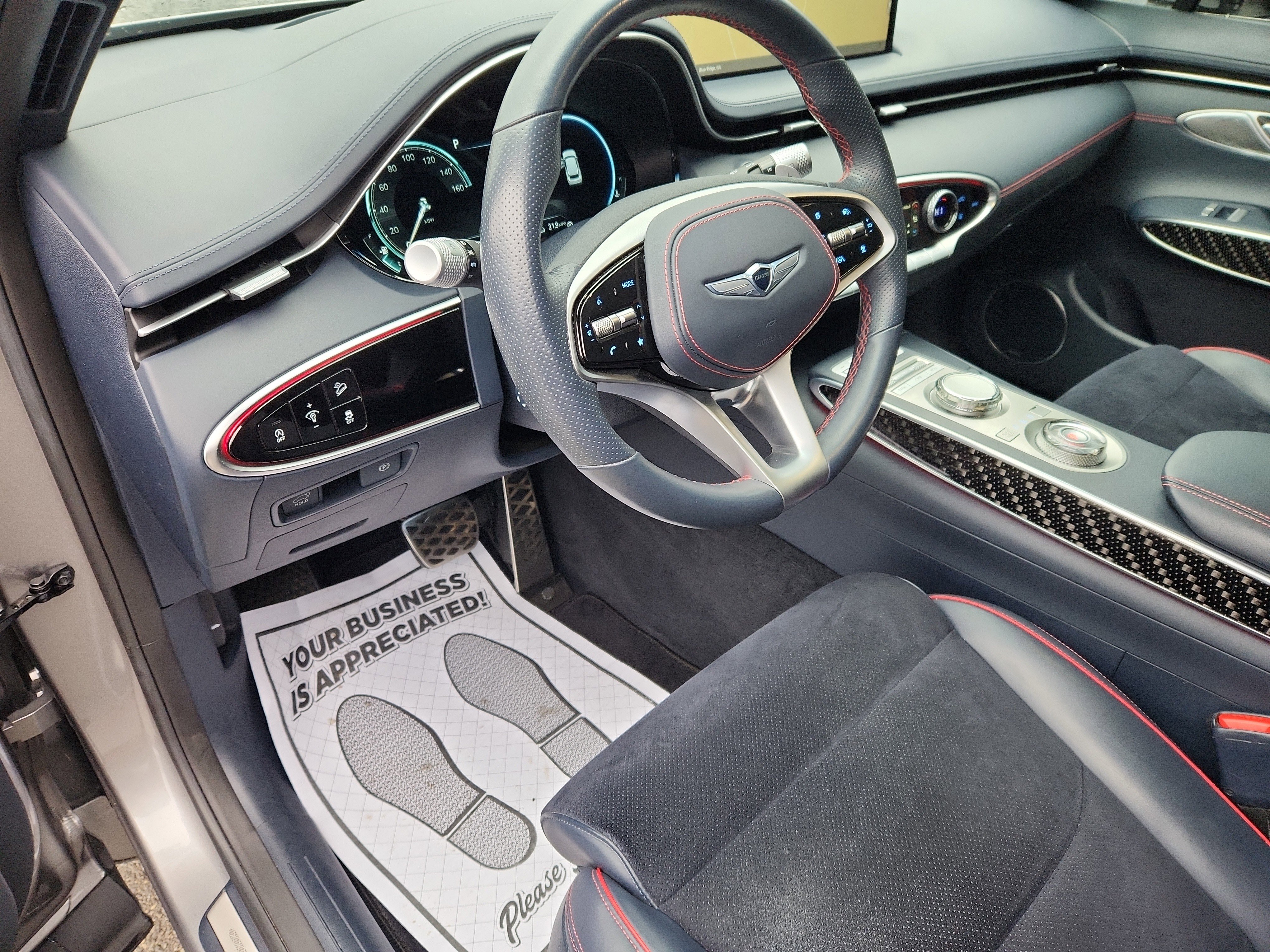 Used 2022 Genesis GV70 3.5T Sport w/ Sport Prestige Package image 26