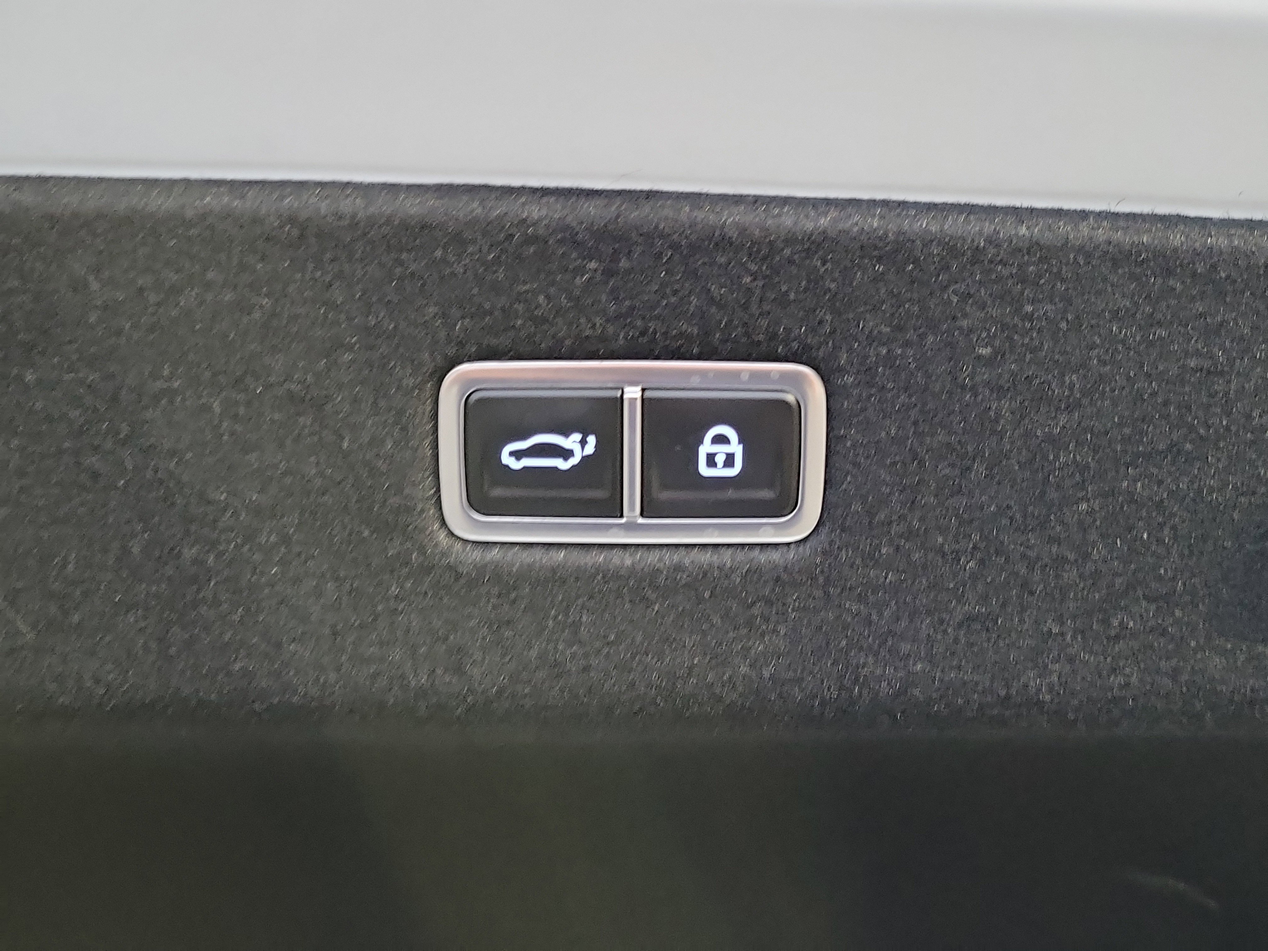 Certified 2025 Hyundai Ioniq 6 SE image 18