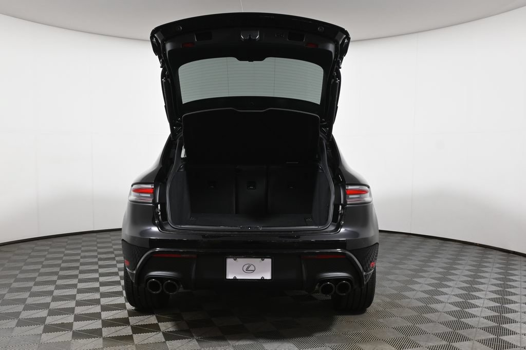 Used 2025 Porsche Macan S AWD/4WD image 32