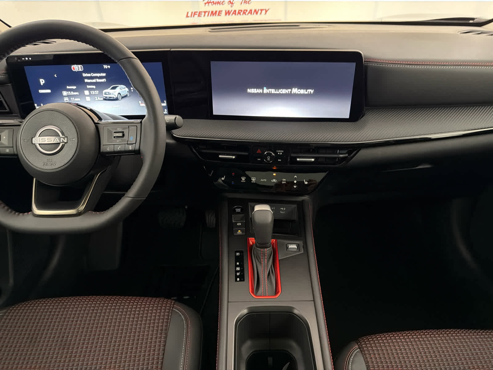 New 2026 Nissan Kicks SR w/ SR Premium Package image 19