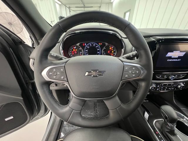 Certified 2023 Chevrolet Traverse Premier w/ Redline Edition image 12