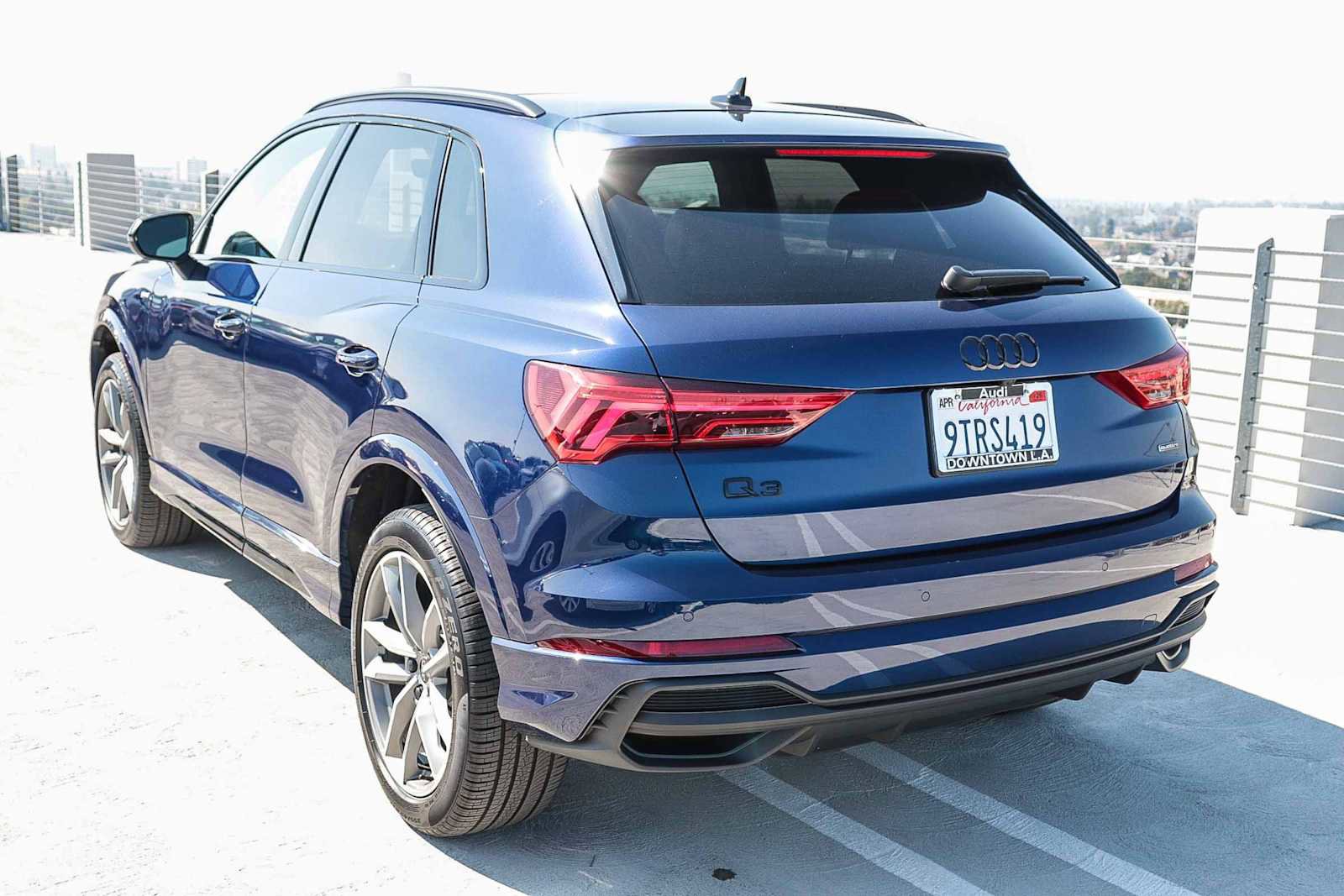 Used 2025 Audi Q3 2.0T Premium w/ Convenience Package image 9