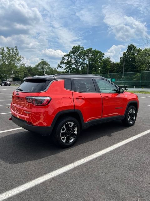 Used 2017 Jeep Compass Trailhawk AWD/4WD image 8