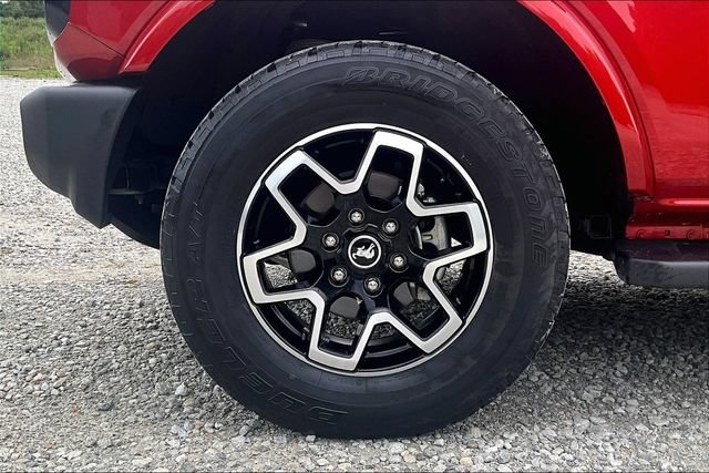 Used 2023 Ford Bronco Outer Banks AWD/4WD image 8