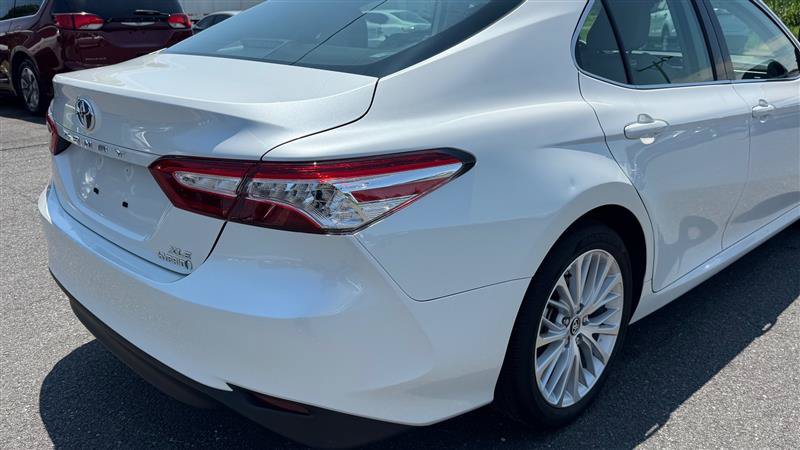Used 2019 Toyota Camry XLE FWD image 26